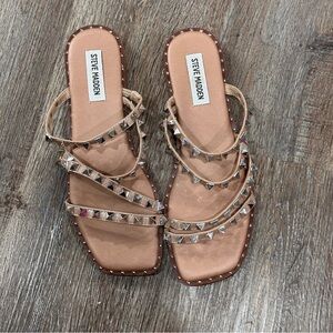 Steve Madden Skyler Tan Studded Sandals 8.5